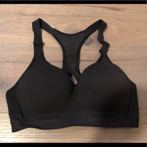 VICTORIA’S SECRET Black 34C INCREDIBLE Sports Bra